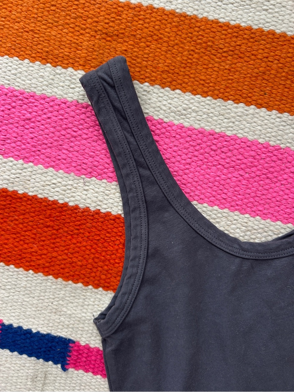 NWT Jungmaven Organic Cotton Hemp Sporty Tank Top Shirt Small S Charcoal Gray - Picture 3 of 3